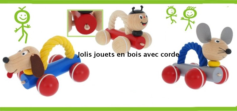 Jolis jouets en bois avec corde